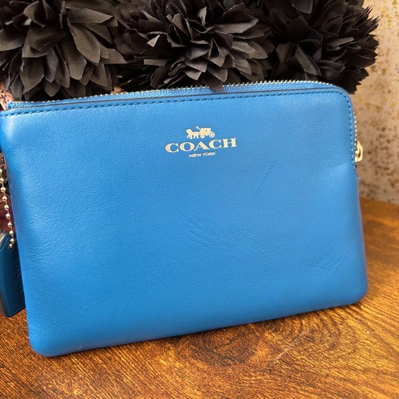 Coach Blue Leather Wristlet Clutch - Picture 9 of 9